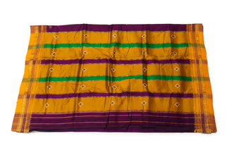 Kasuti Work Traditional Ilkal Sarees with Running blouse piece.