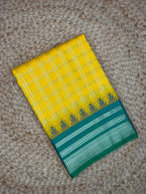 Chikki Temple Checks Sarees